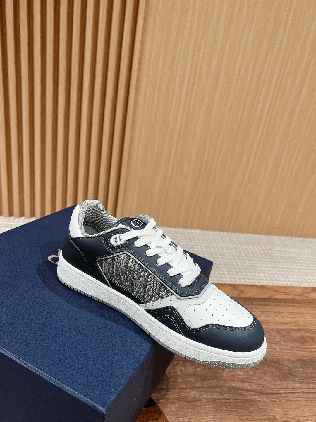 Dior B27# Jacquard Embroidery Craft Series, Low-Top Sneakers Series 06