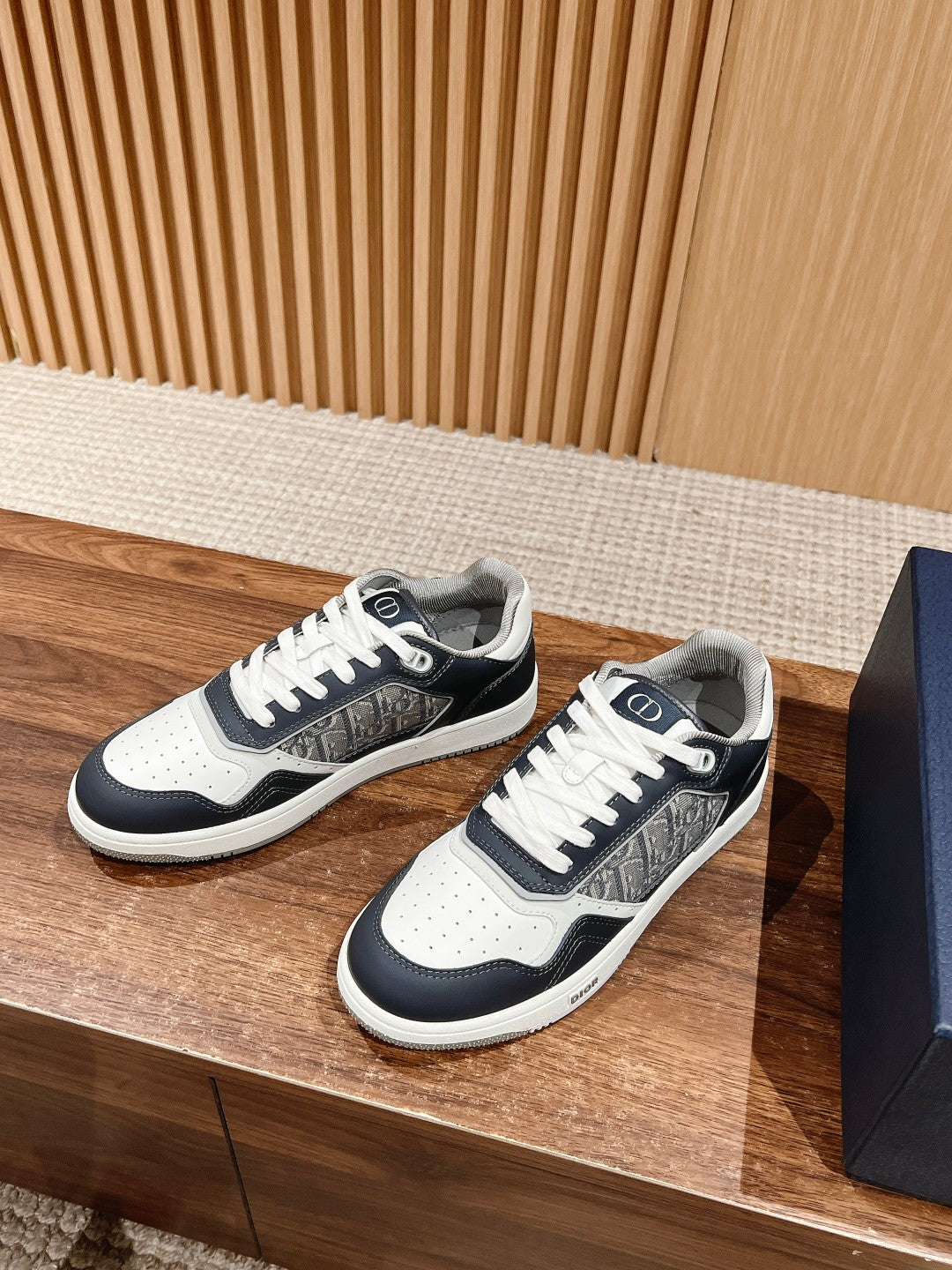 Dior B27# Jacquard Embroidery Craft Series, Low-Top Sneakers Series 06