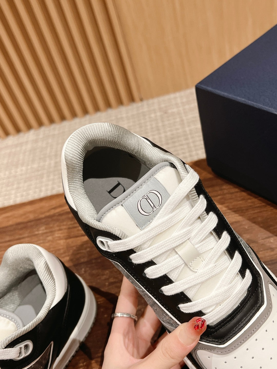 Dior B27# Jacquard Embroidery Craft Series, Low-Top Sneakers Series 05