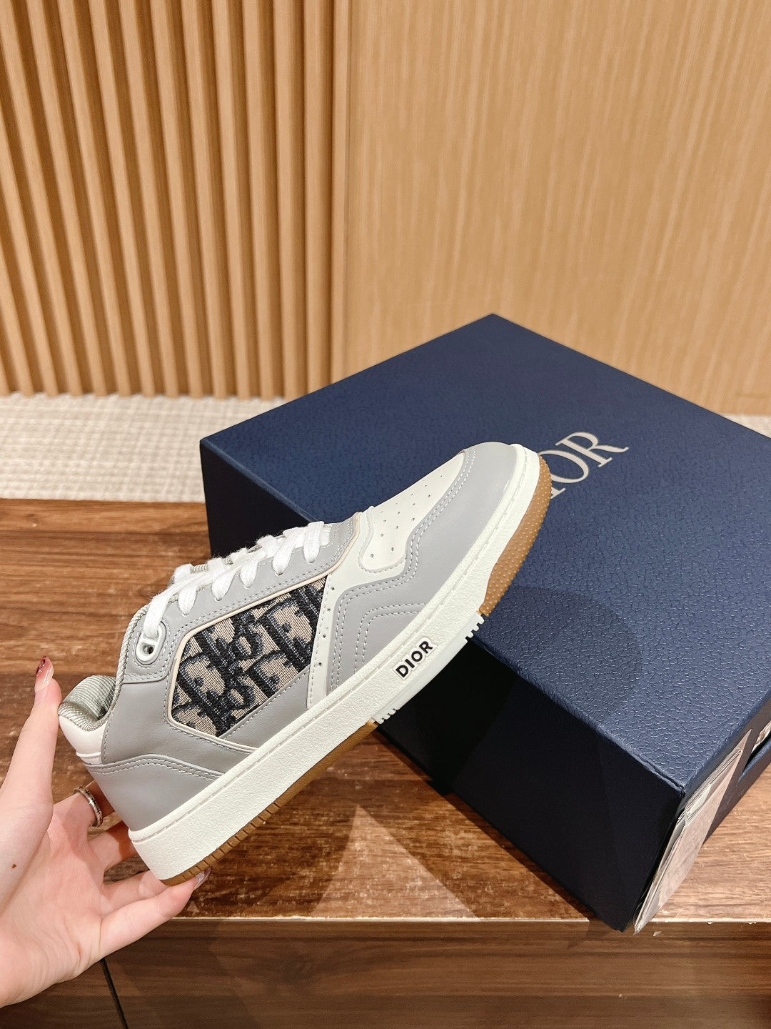 Dior B27# Jacquard Embroidery Craft Series, Low-Top Sneakers Series 04