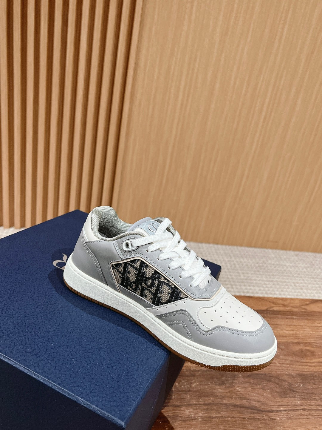 Dior B27# Jacquard Embroidery Craft Series, Low-Top Sneakers Series 04