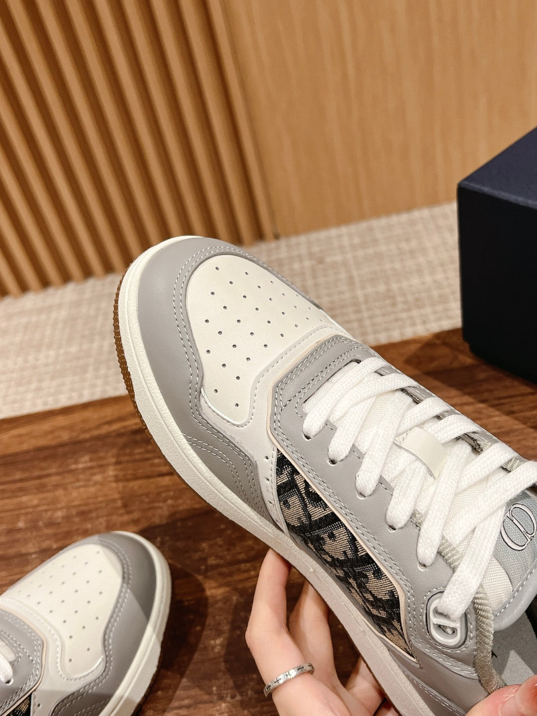 Dior B27# Jacquard Embroidery Craft Series, Low-Top Sneakers Series 04