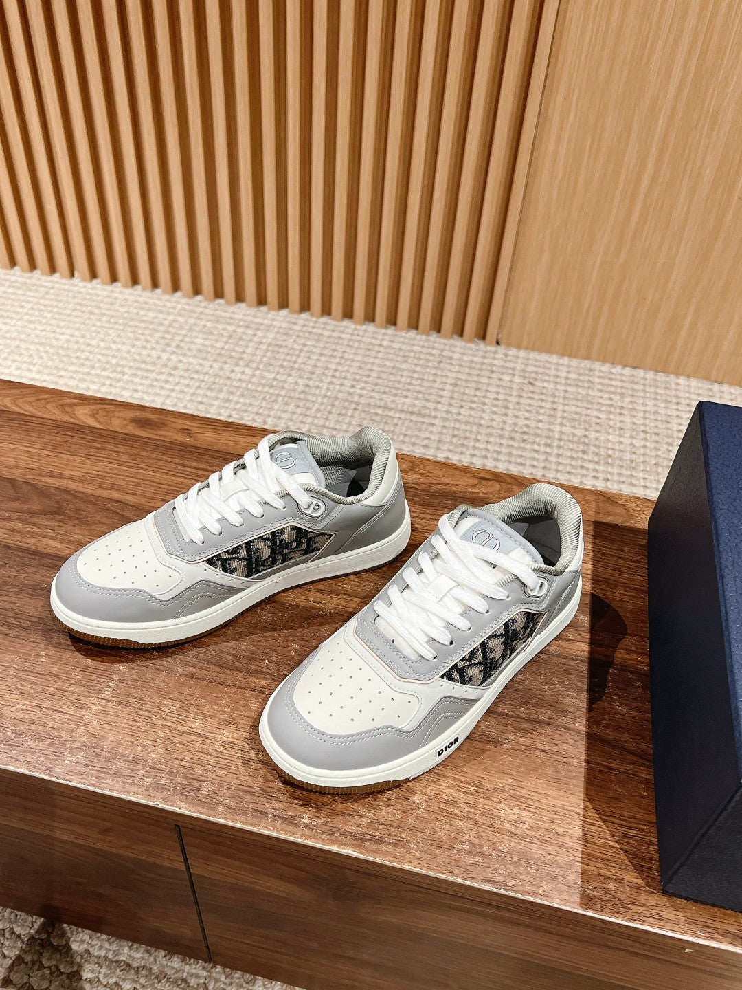 Dior B27# Jacquard Embroidery Craft Series, Low-Top Sneakers Series 04