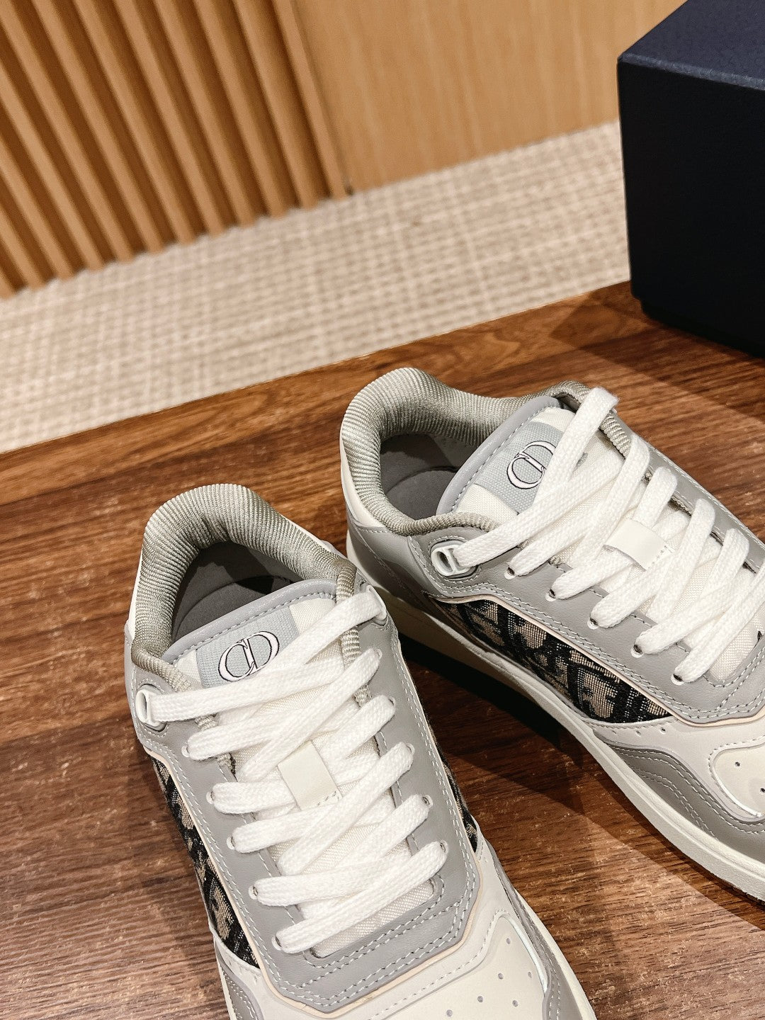 Dior B27# Jacquard Embroidery Craft Series, Low-Top Sneakers Series 04