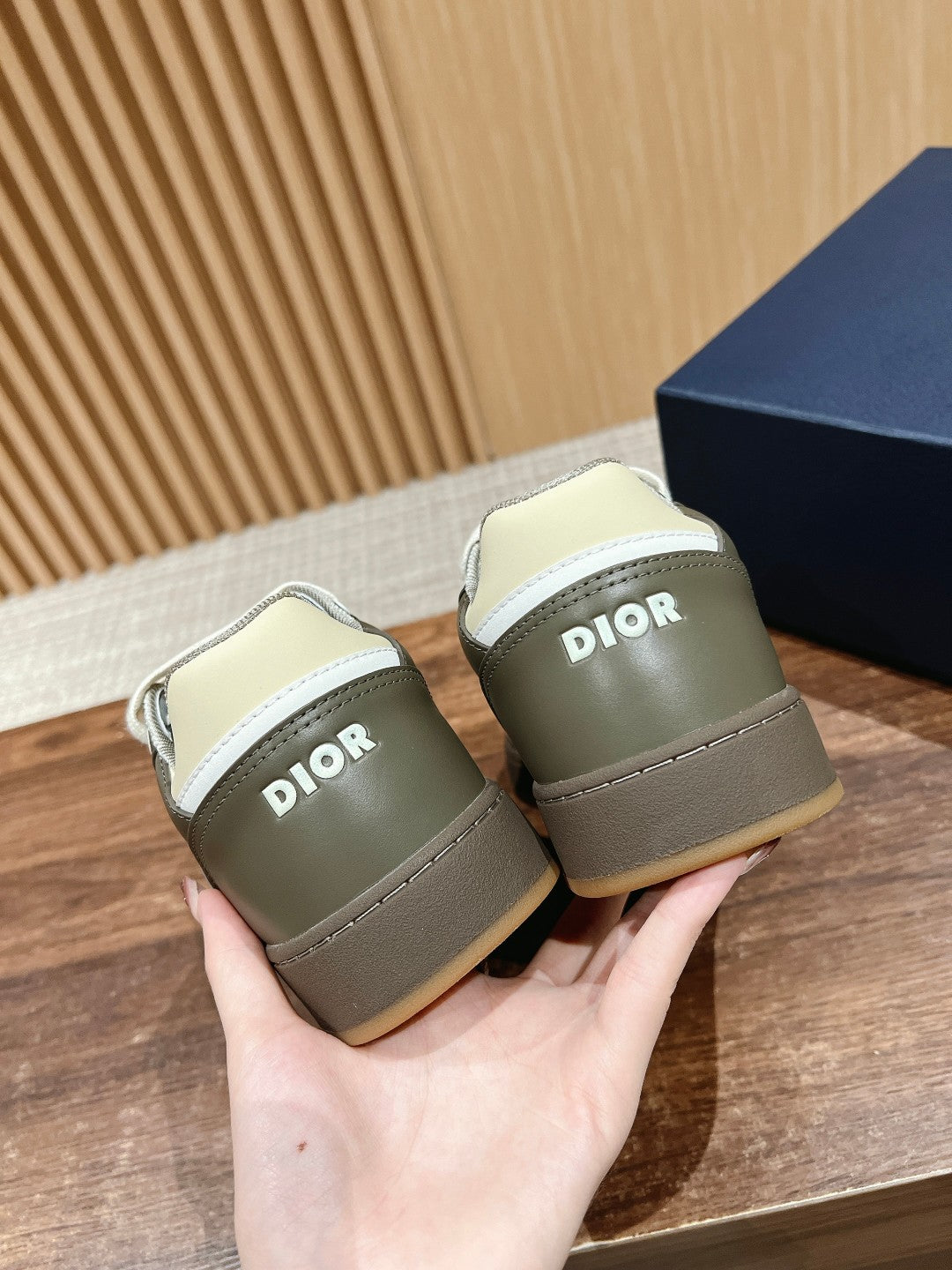 Dior B27# Jacquard Embroidery Craft Series, Low-Top Sneakers Series 02