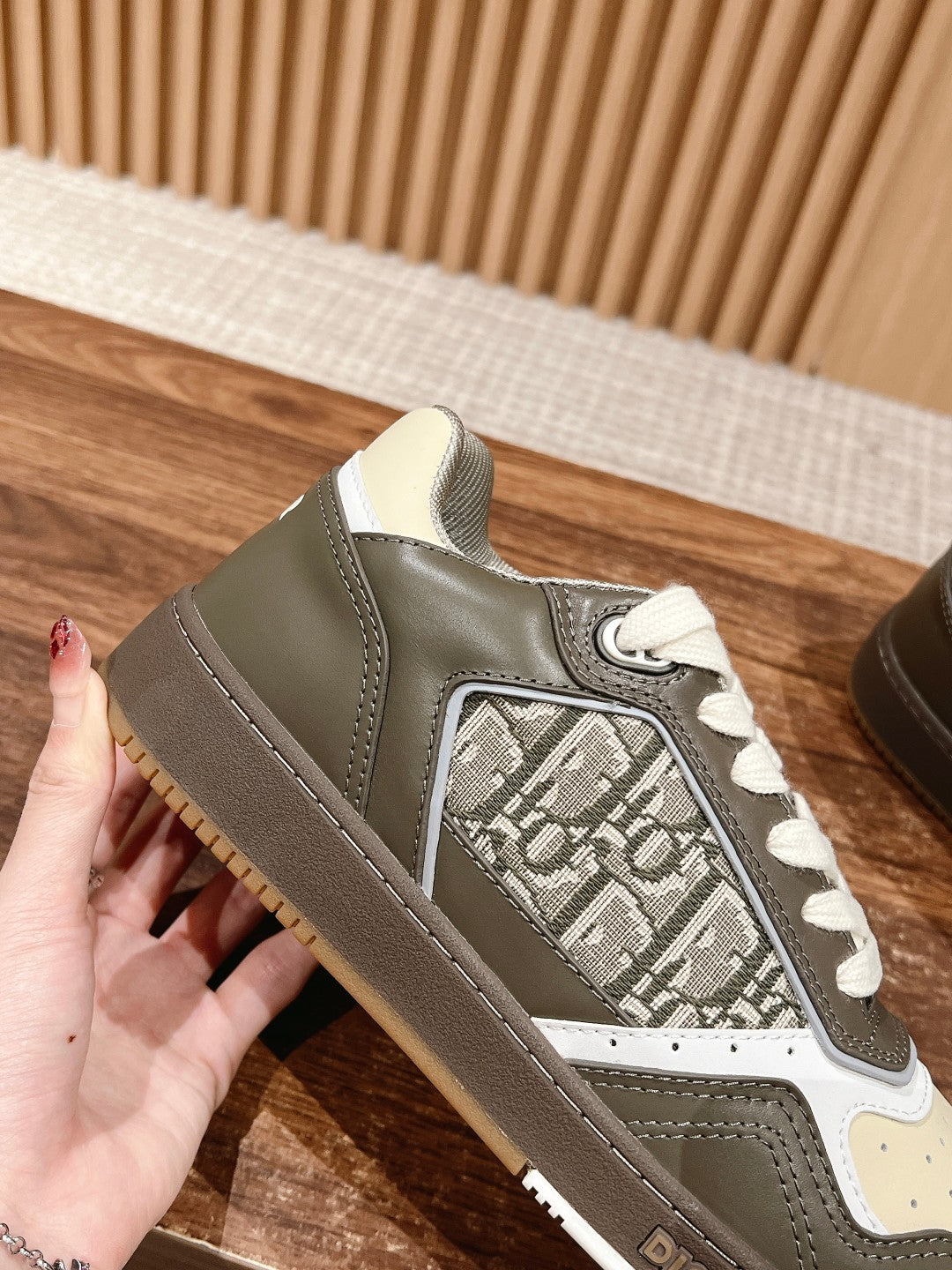 Dior B27# Jacquard Embroidery Craft Series, Low-Top Sneakers Series 02