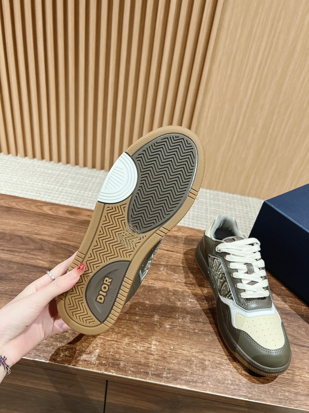 Dior B27# Jacquard Embroidery Craft Series, Low-Top Sneakers Series 02