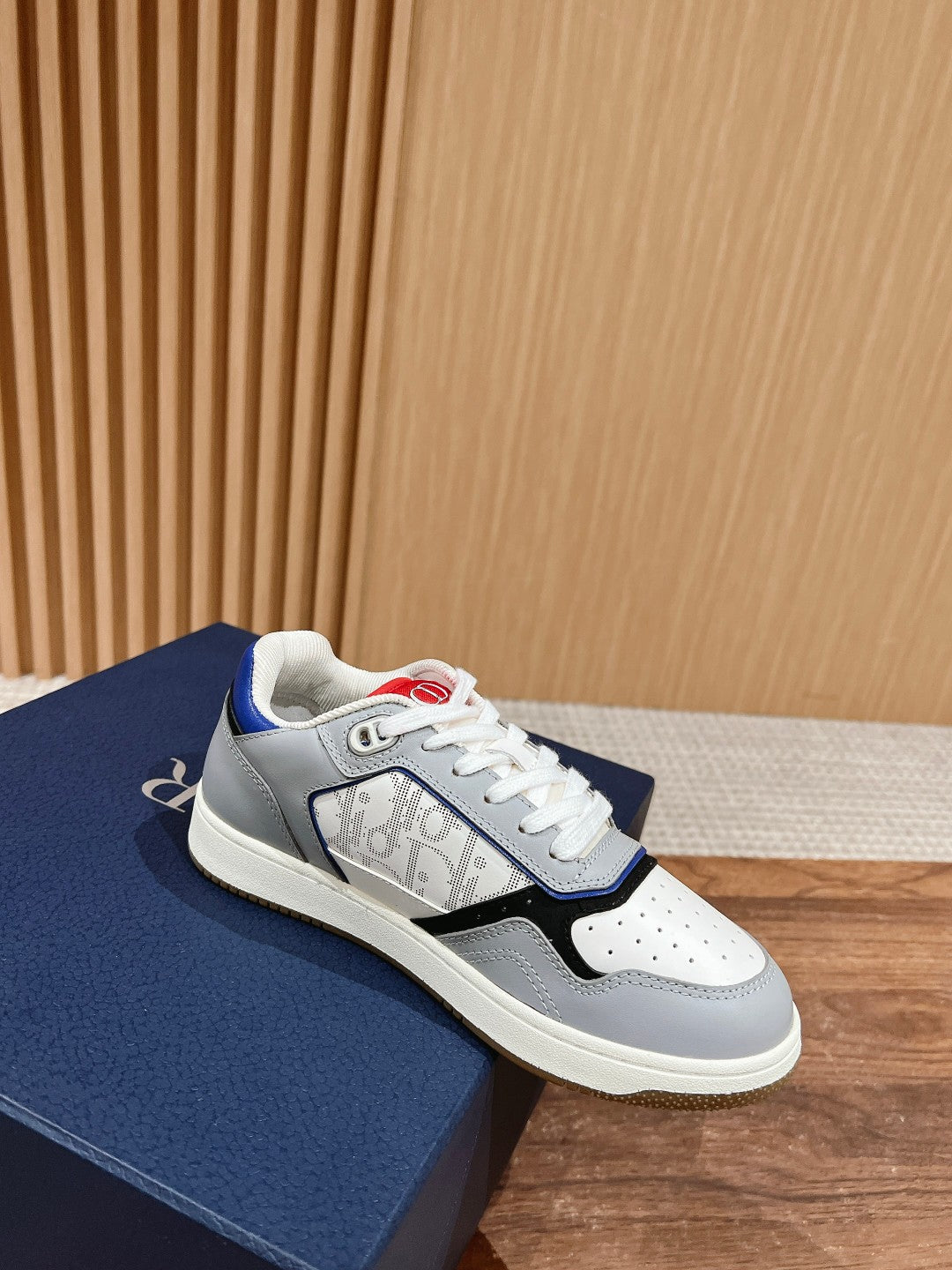 Dior B27# Jacquard Embroidery Craft Series, Low-Top Sneakers Series 15