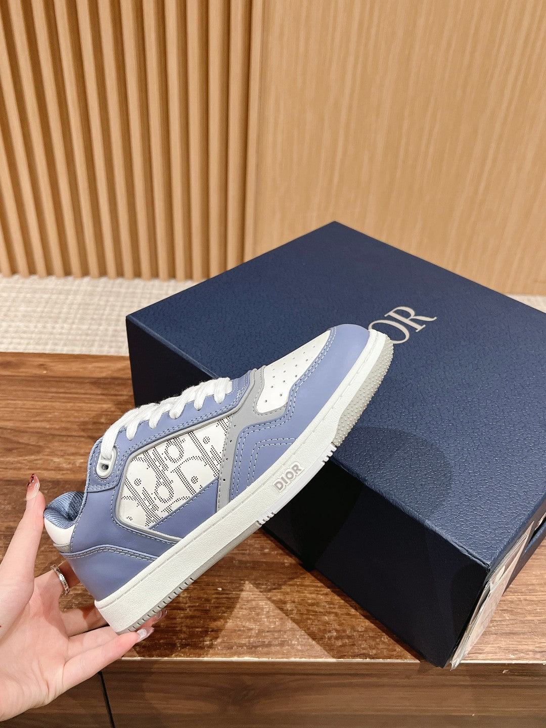 Dior B27# Jacquard Embroidery Craft Series, Low-Top Sneakers Series 14