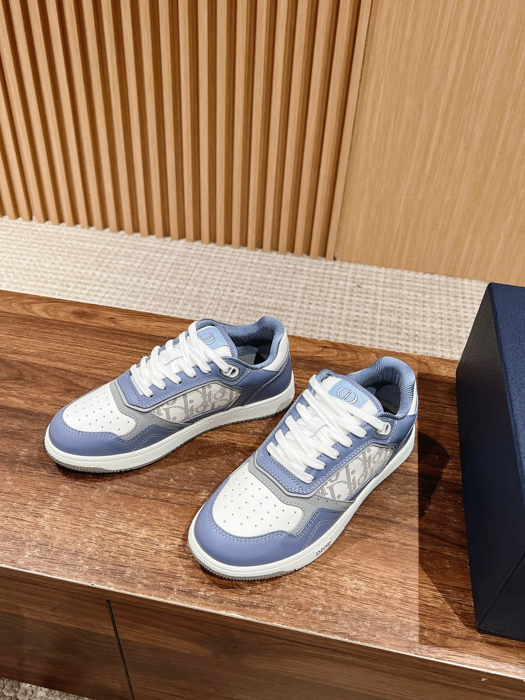 Dior B27# Jacquard Embroidery Craft Series, Low-Top Sneakers Series 14