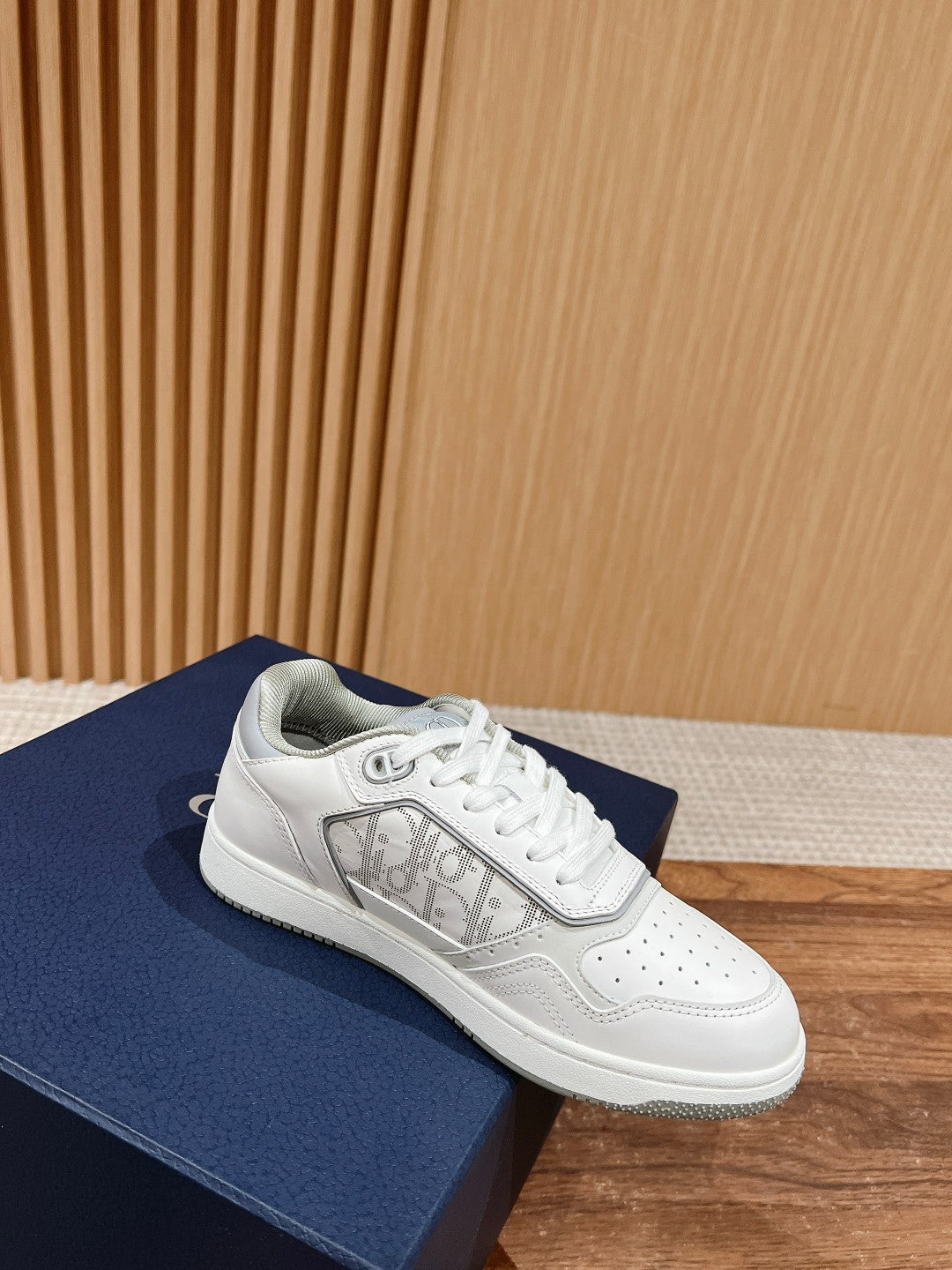 Dior B27# Jacquard Embroidery Craft Series, Low-Top Sneakers Series 13