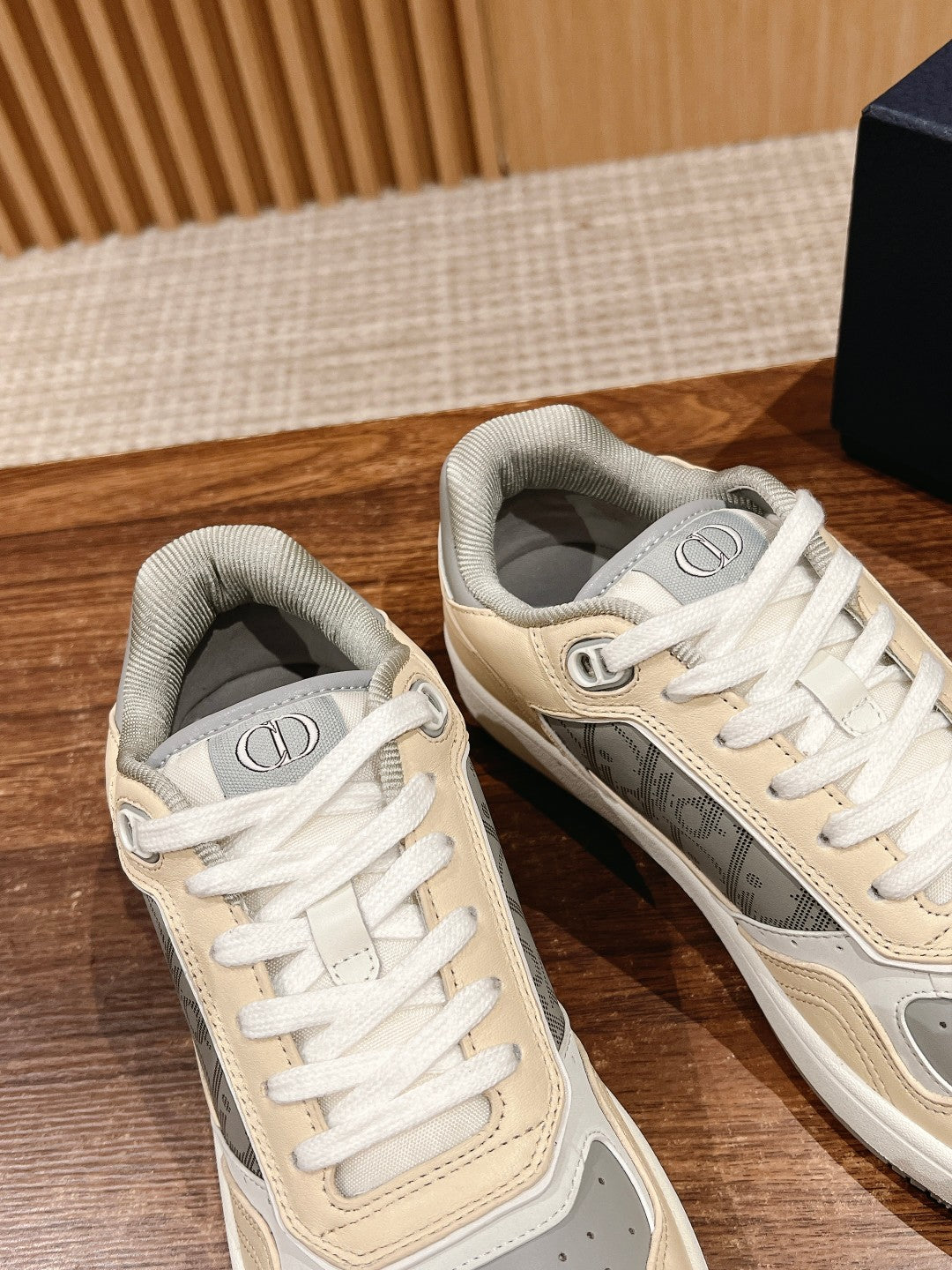 Dior B27# Jacquard Embroidery Craft Series, Low-Top Sneakers Series 12