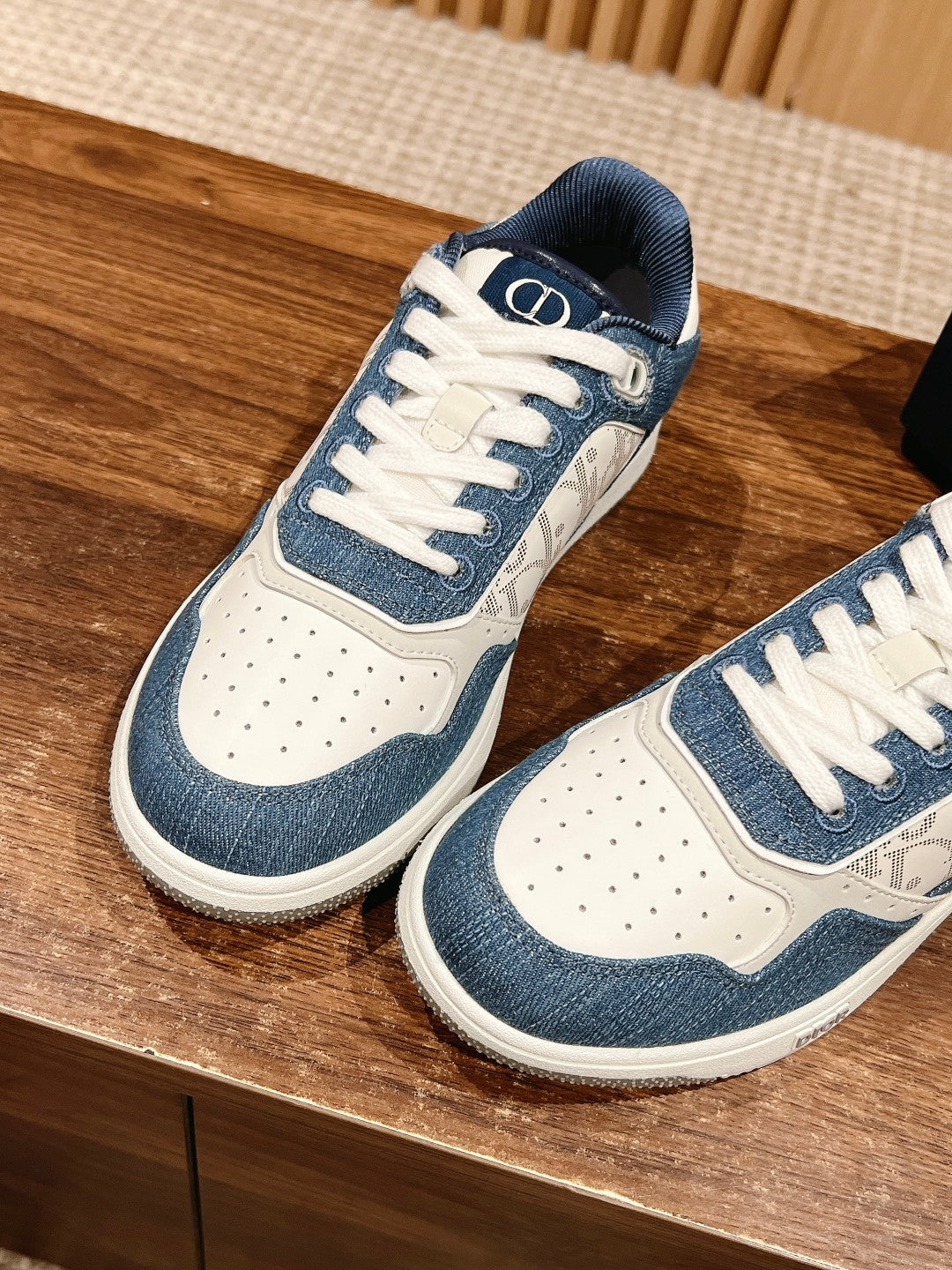 Dior B27# Jacquard Embroidery Craft Series, Low-Top Sneakers Series 10