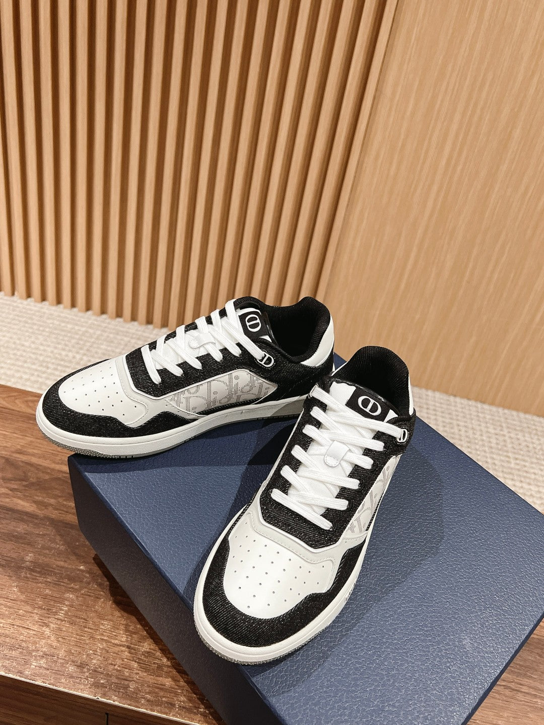 Dior B27# Jacquard Embroidery Craft Series, Low-Top Sneakers Series 09