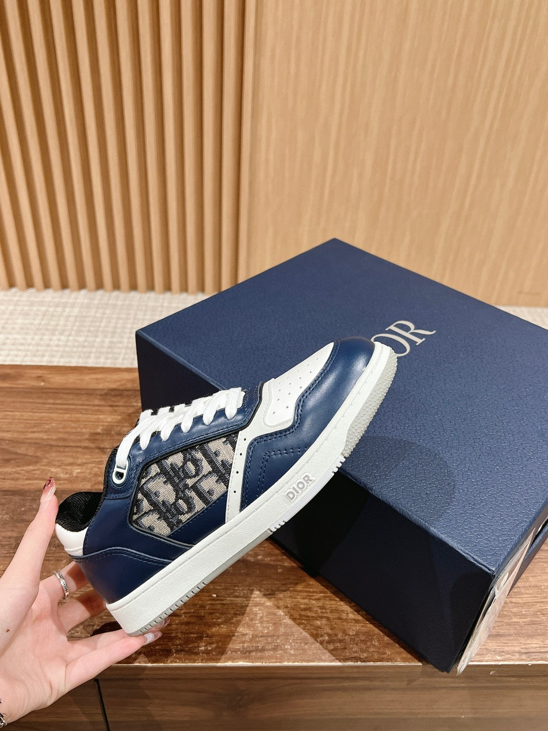 Dior B27# Jacquard Embroidery Craft Series, Low-Top Sneakers Series 01