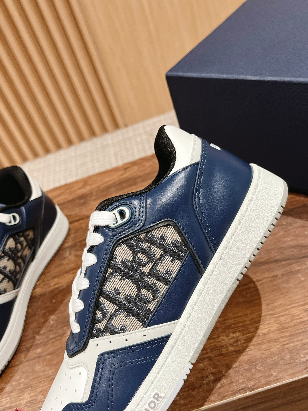 Dior B27# Jacquard Embroidery Craft Series, Low-Top Sneakers Series 23