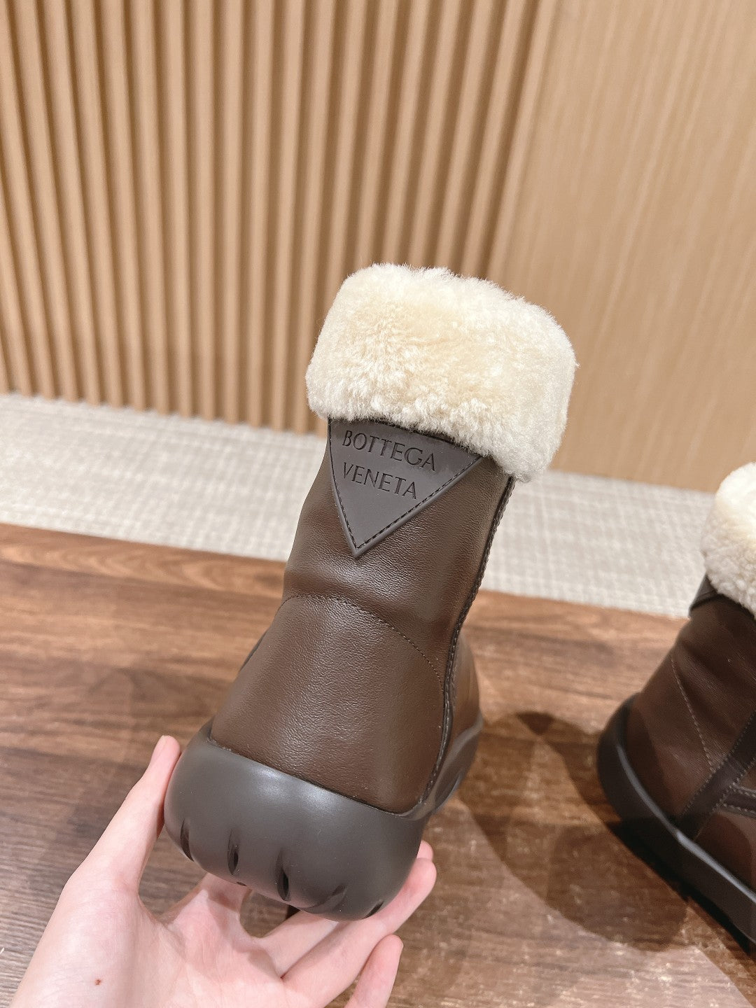 Bottega Veneta SNAP Series New Snow Boots – Caramel