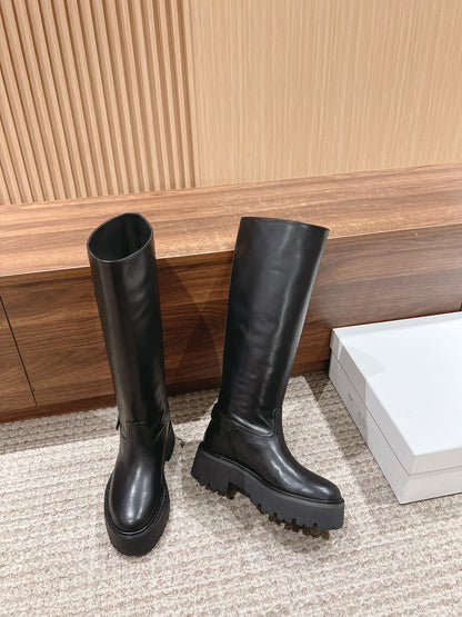 CELINE Thick-Sole Knight Boots