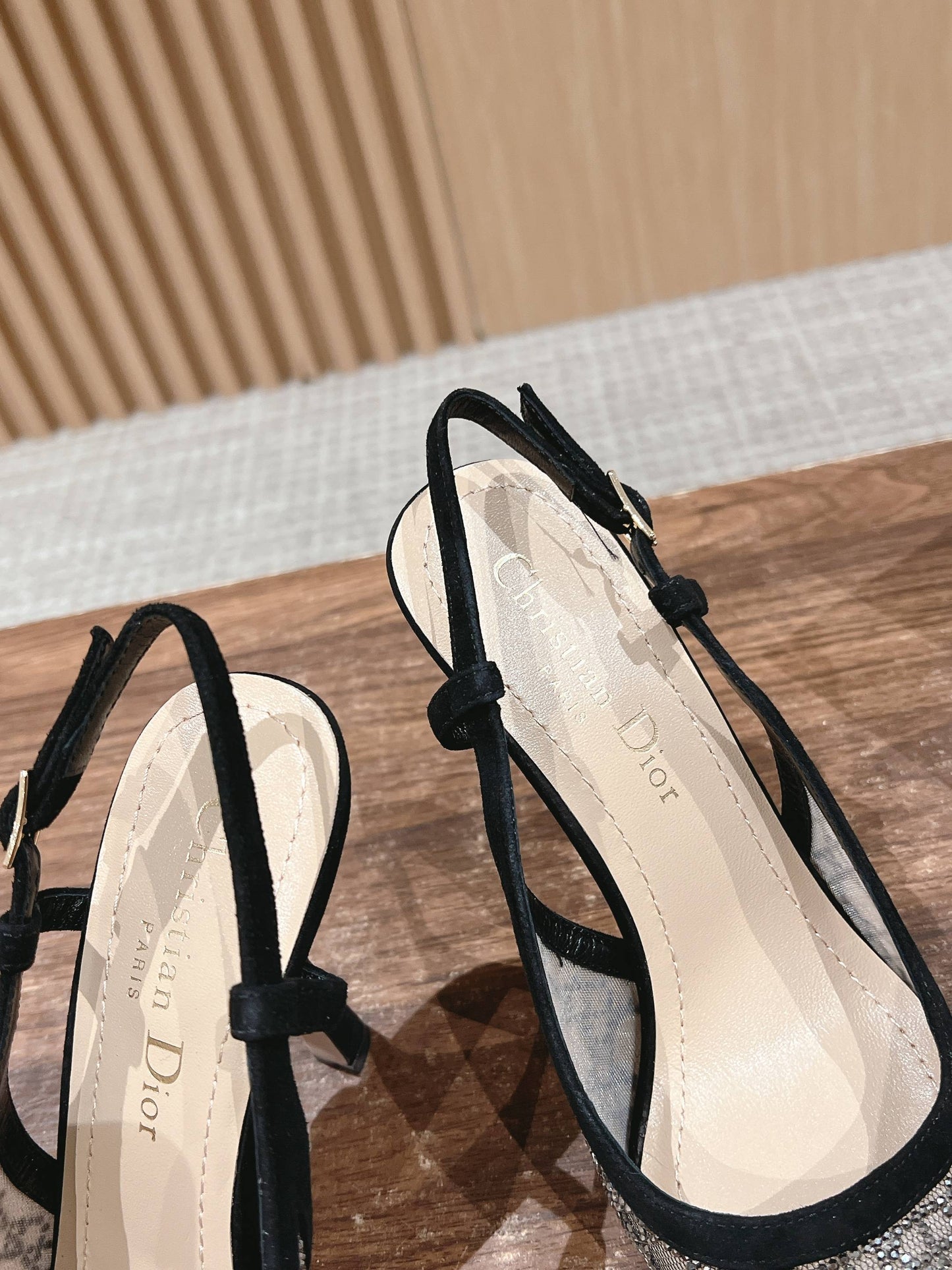 Dior 2025“Starry Galaxy” New Pumps Laceless, Black