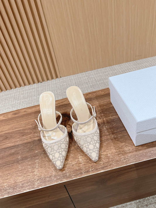Dior 2025“Starry Galaxy” New Pumps, Beige