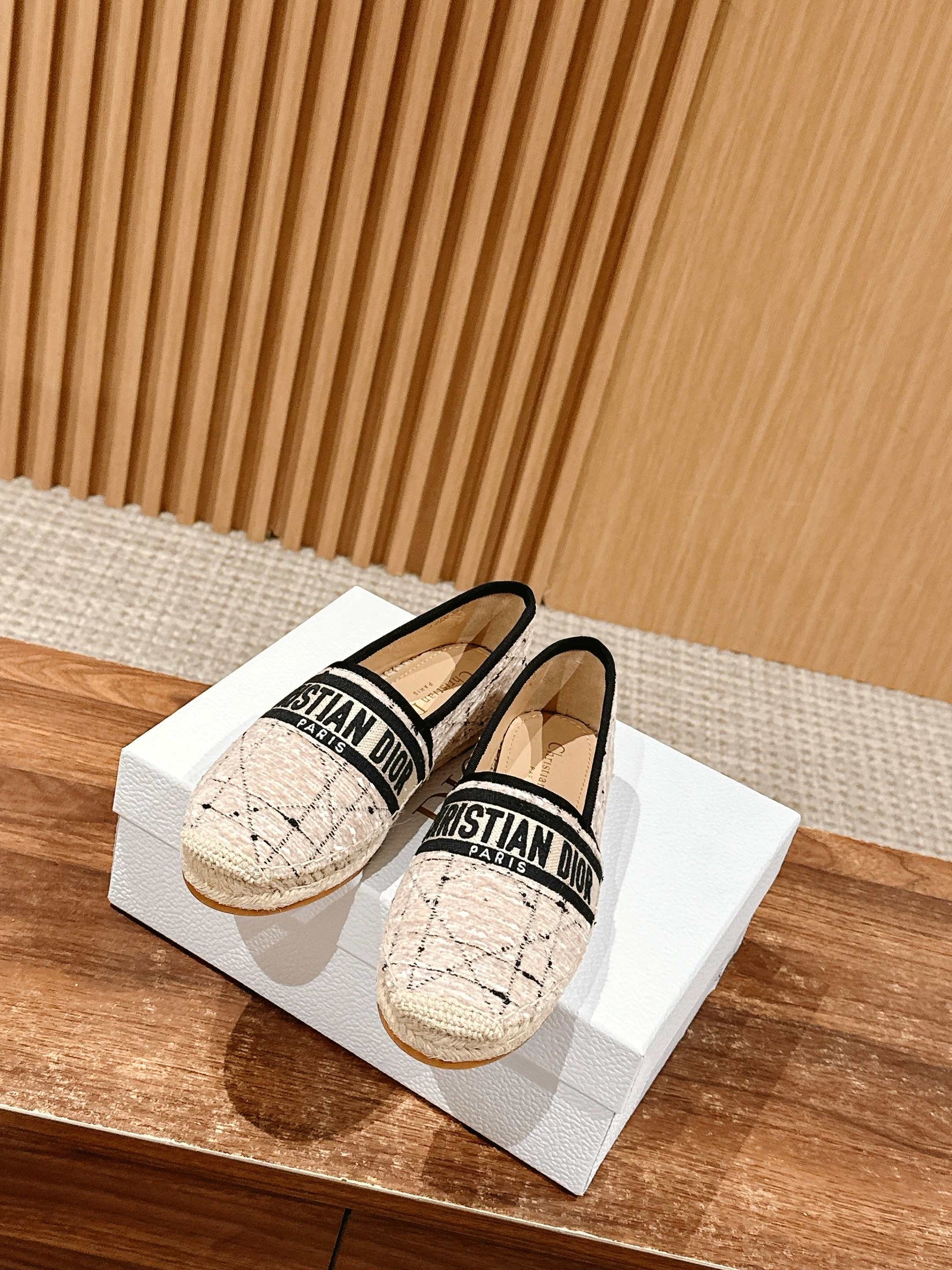 Dior Classic Granville Mule Fisherman Sandals 04