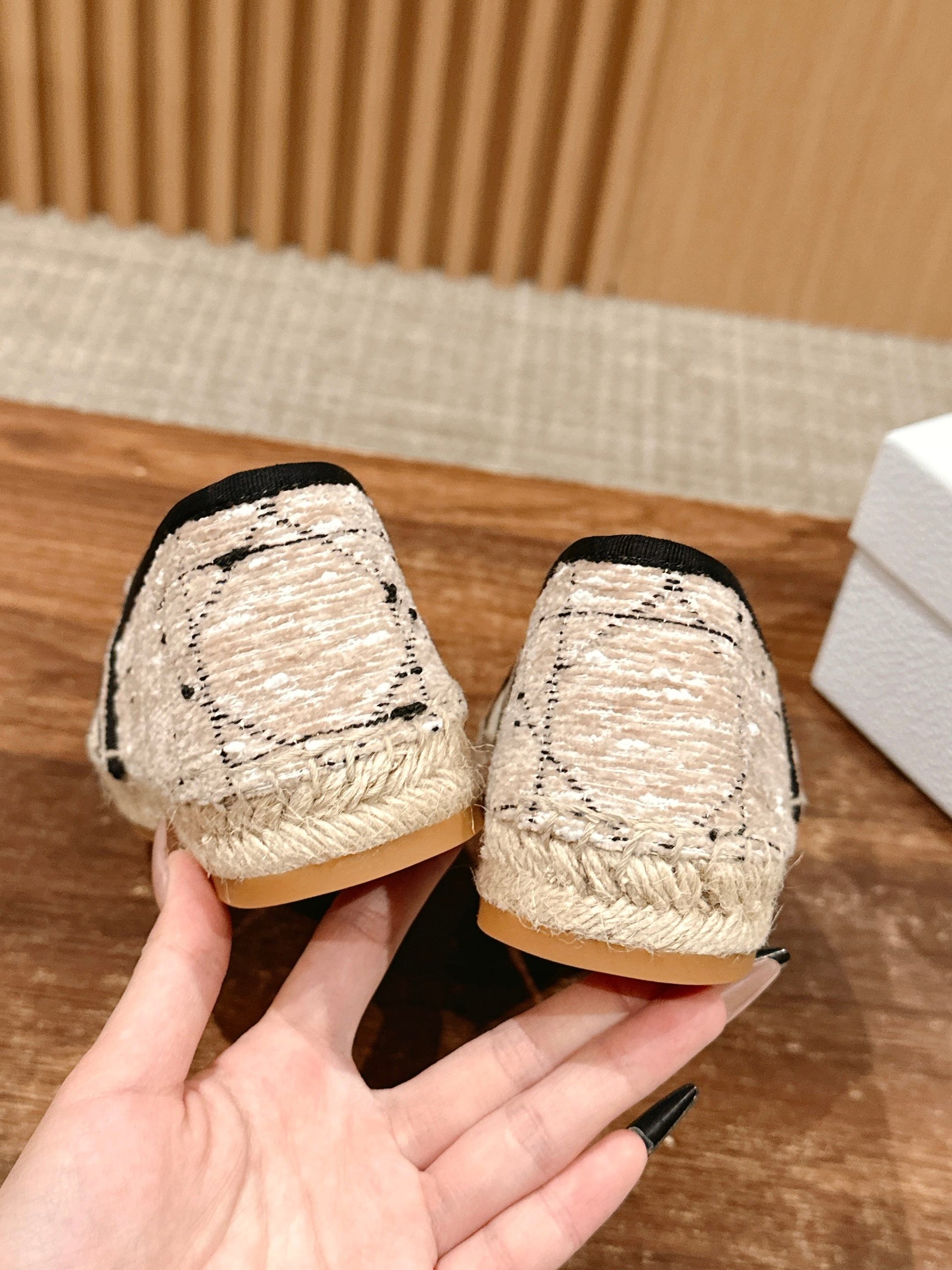 Dior Classic Granville Mule Fisherman Sandals 04