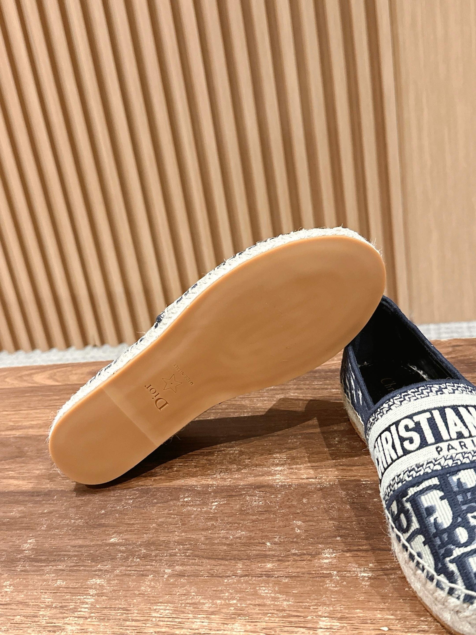 Dior Classic Granville Mule Fisherman Sandals 02