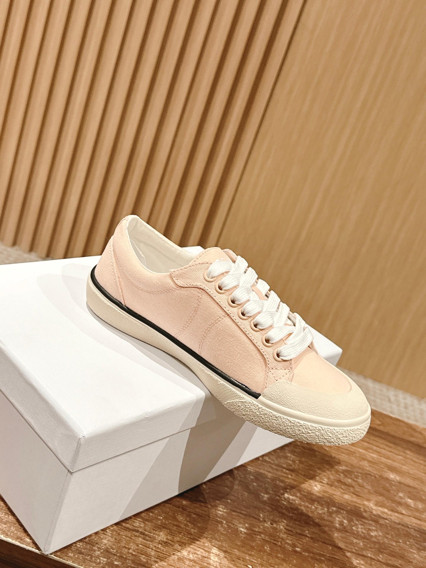 CELINE New Low-Top Triomphe Canvas Sneakers, Pink