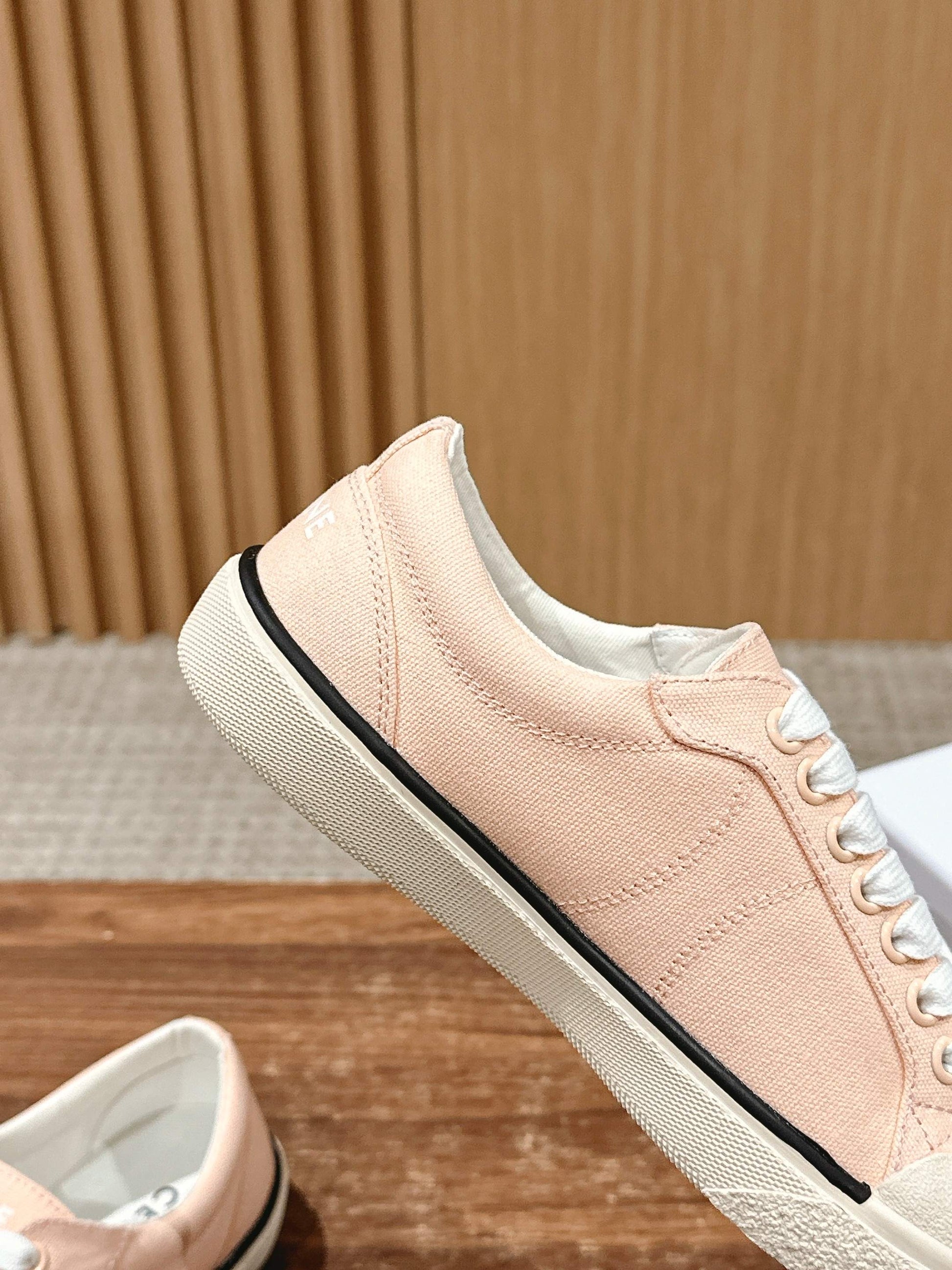 CELINE New Low-Top Triomphe Canvas Sneakers, Pink
