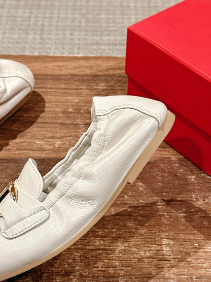 Ferragamo Horsebit Ballet Flats (egg-roll shoes), White