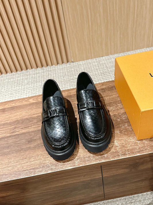 Louis Vuitton Thick-Sole Derby Mary-Jane Loafers, Black