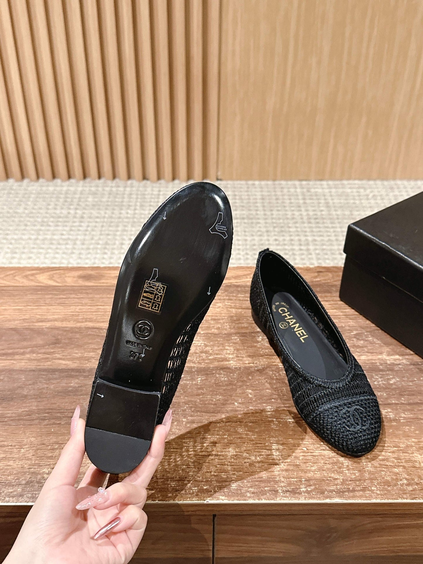 Chanel Classic New Mesh Ballet Flats 04