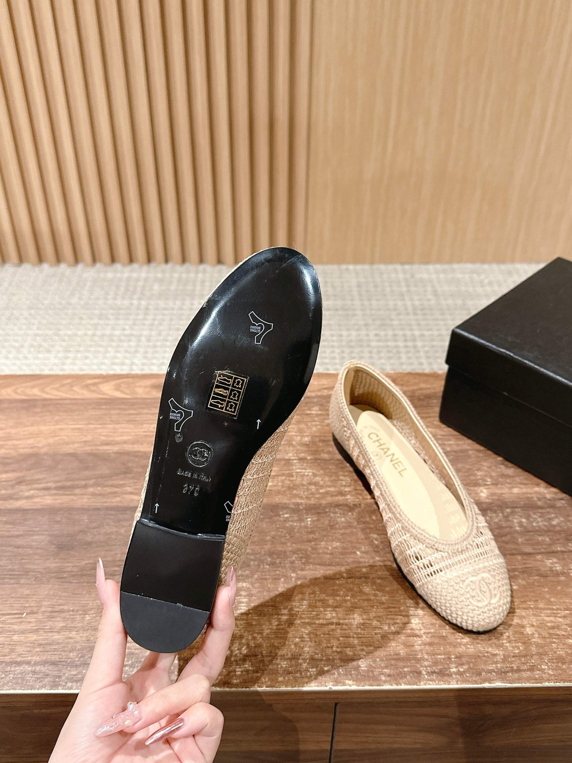 Chanel Classic New Mesh Ballet Flats 03