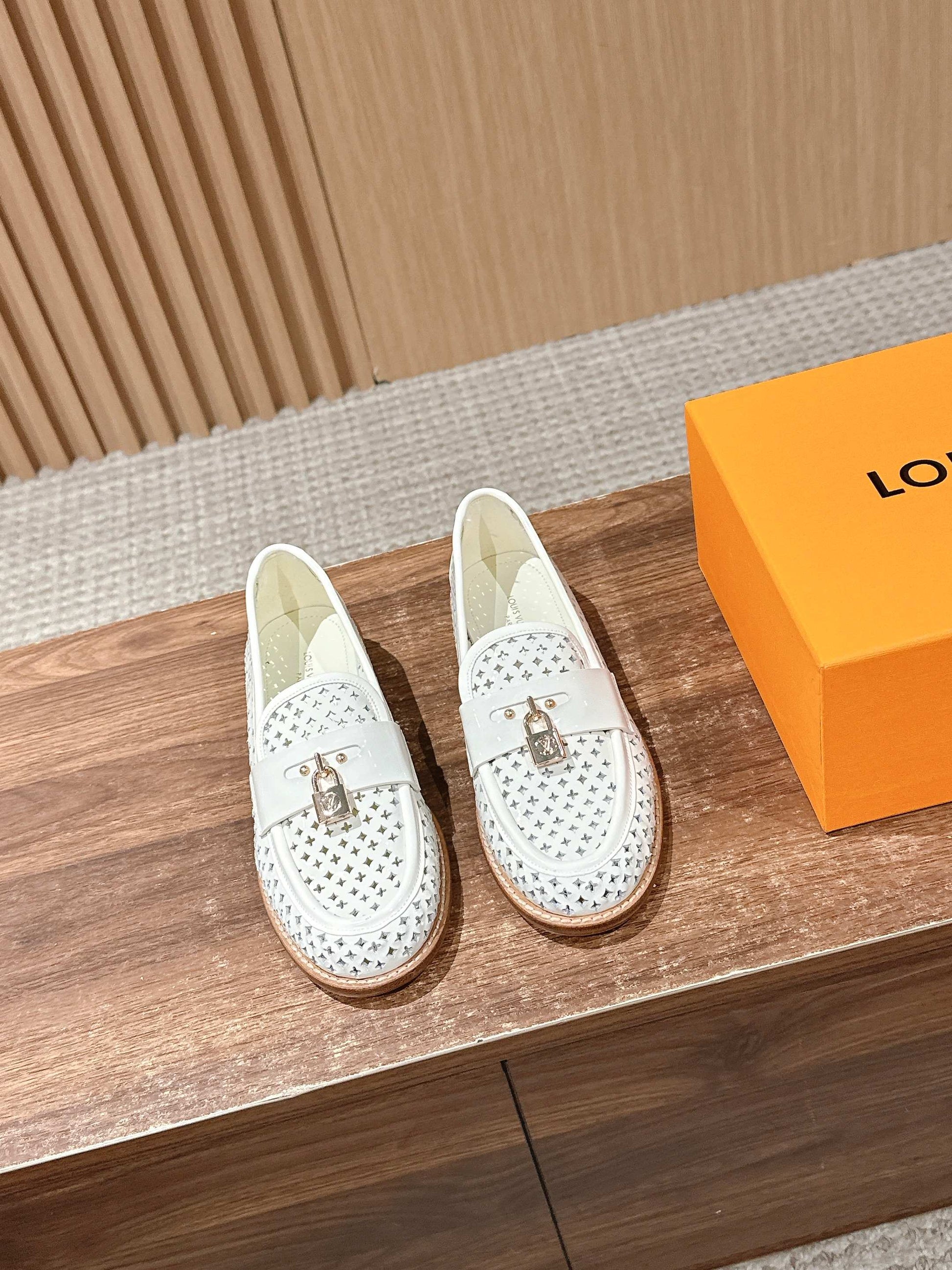 Louis Vuitton New Lock-Strap Ballet Flats – Laser-Cut Perforated Loafers, White