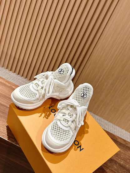 LV Archlight Series 05