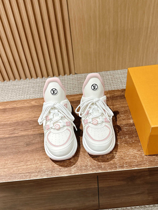 LV Archlight Series 06