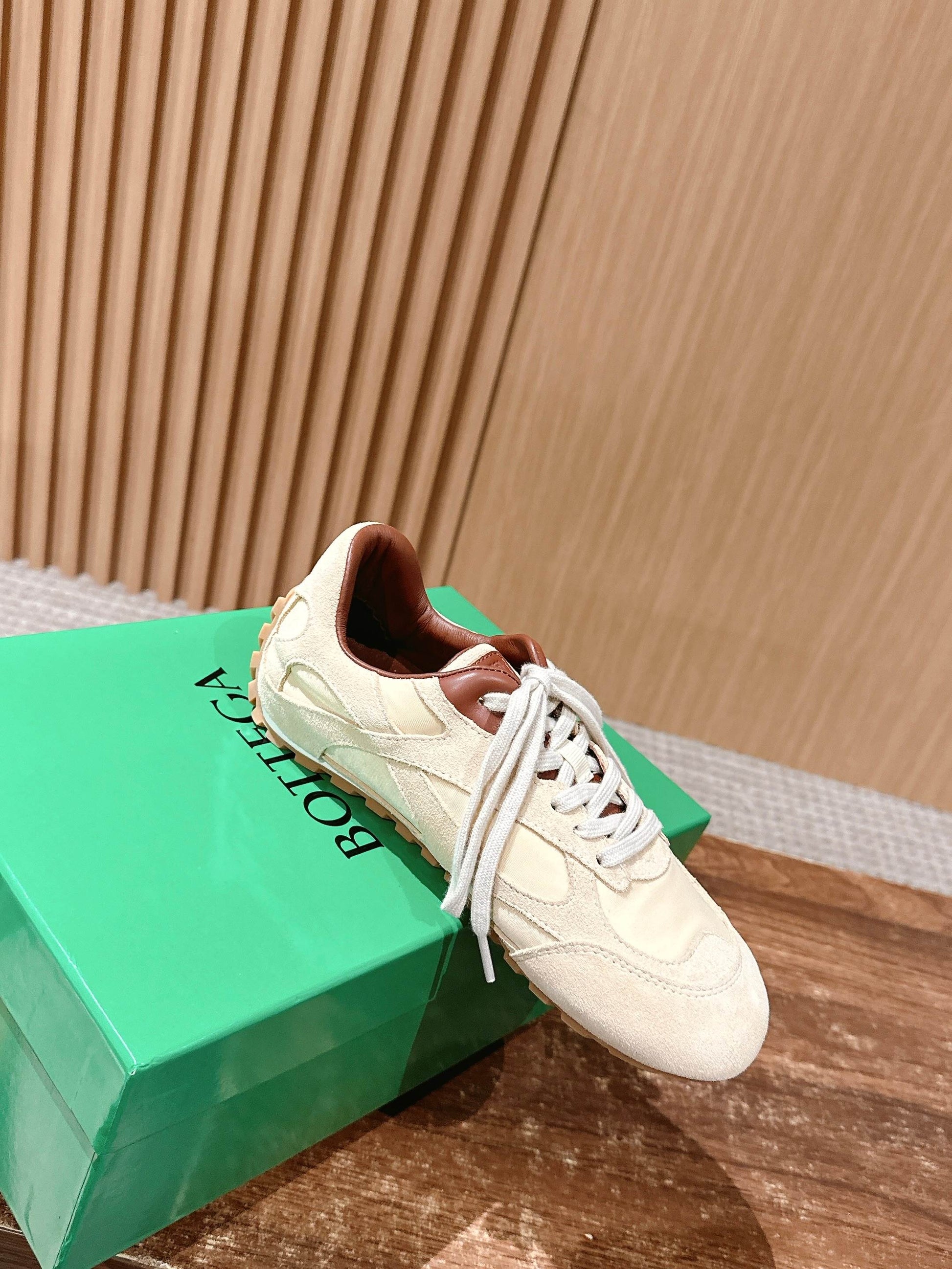 Bottega Veneta Orbit Flash Sneaker, Brown