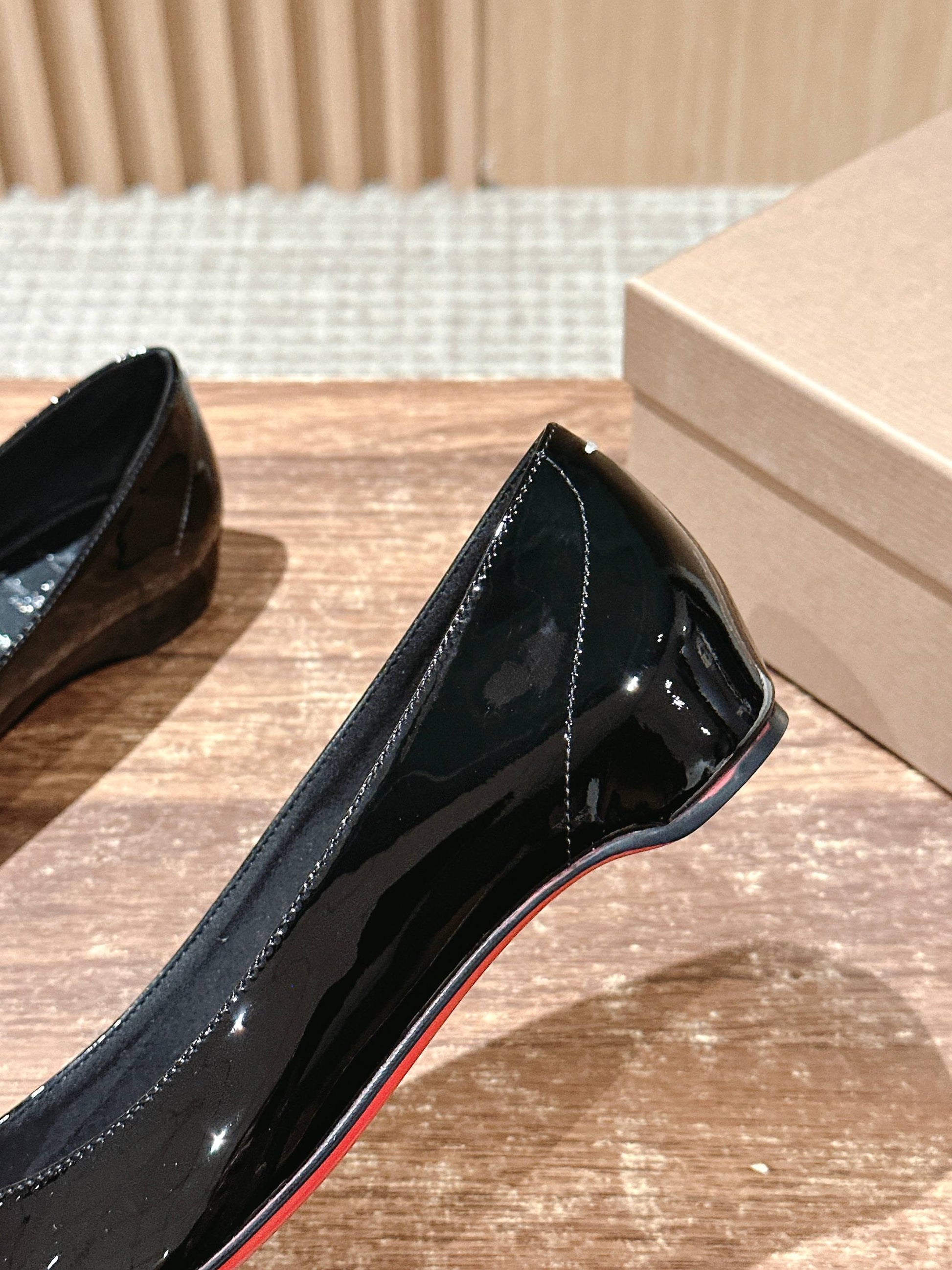 Christian Louboutin × Maison Margiela Split-Toe Flats, Black