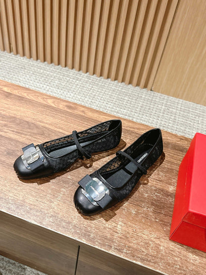 Ferragamo FAM Ballet Lace Flats, Black