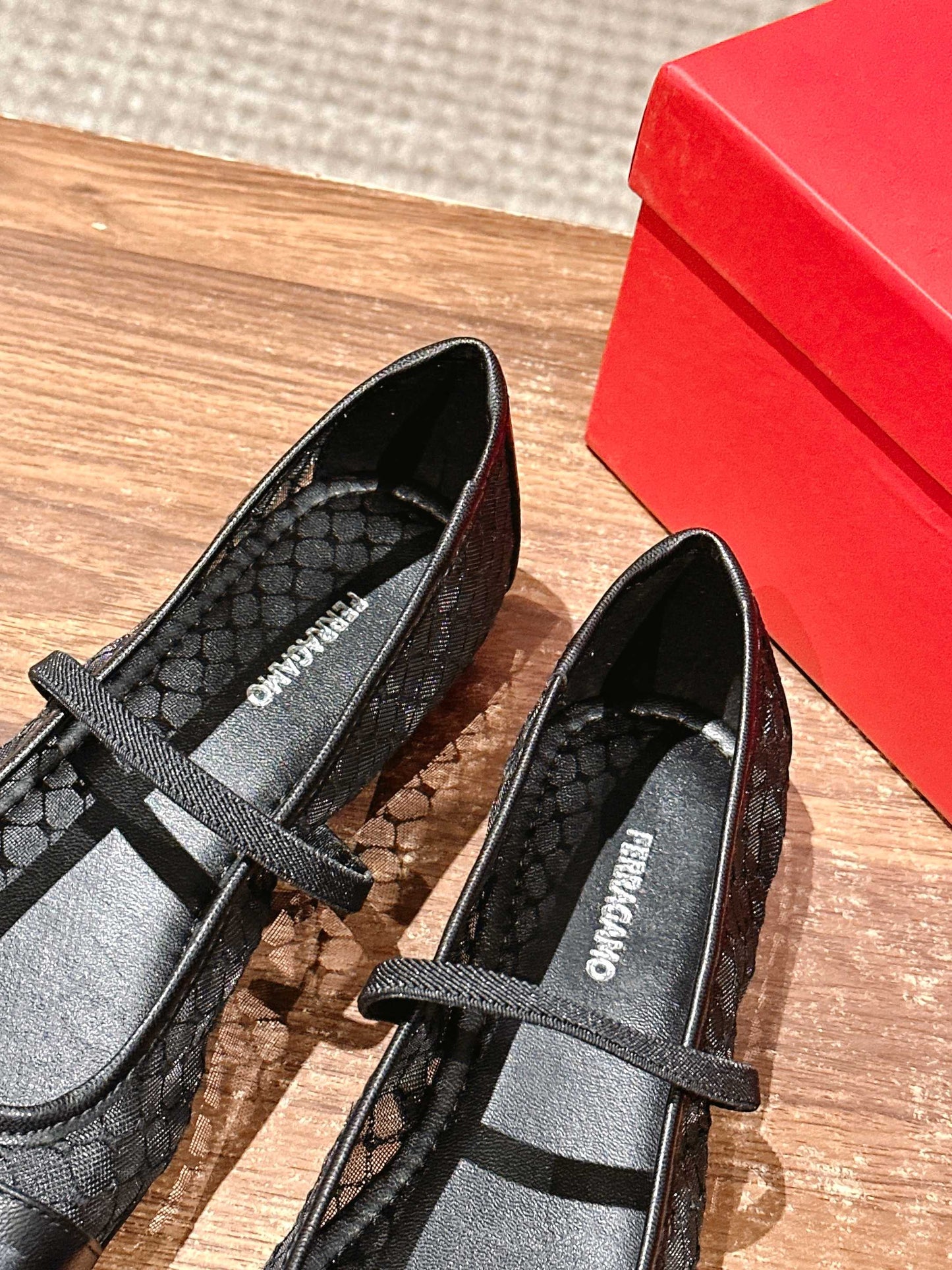 Ferragamo FAM Ballet Lace Flats, Black