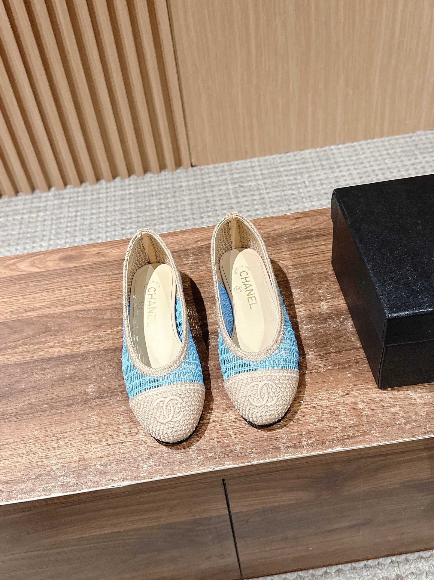 Chanel Classic New Mesh Ballet Flats 01