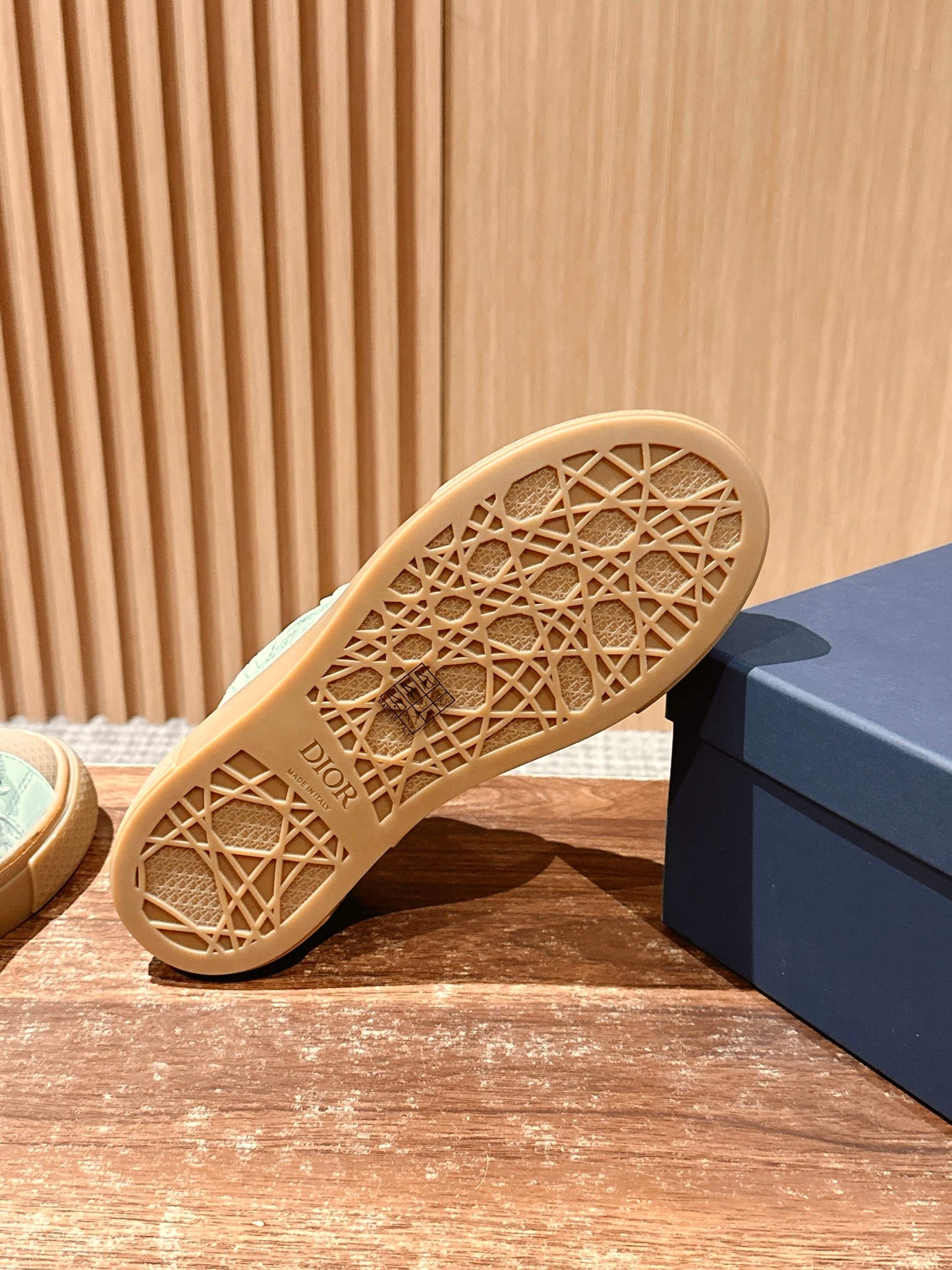 Dior x Stone Island B33# Casual Skate Sneakers, Green