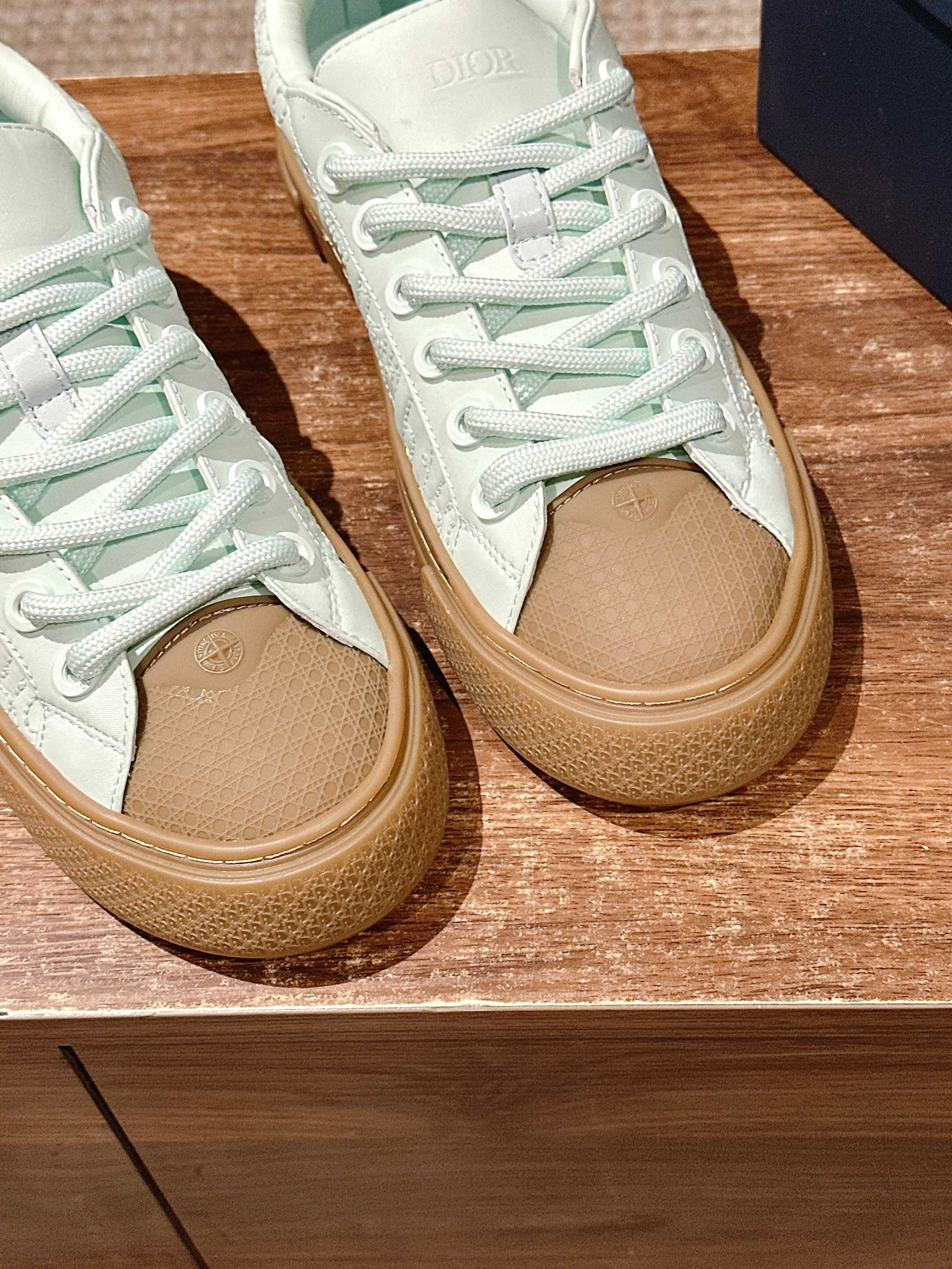 Dior x Stone Island B33# Casual Skate Sneakers, Green