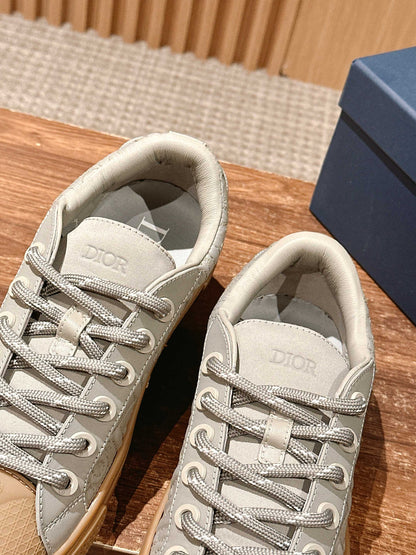 Dior x Stone Island B33# Casual Skate Sneakers, Grey