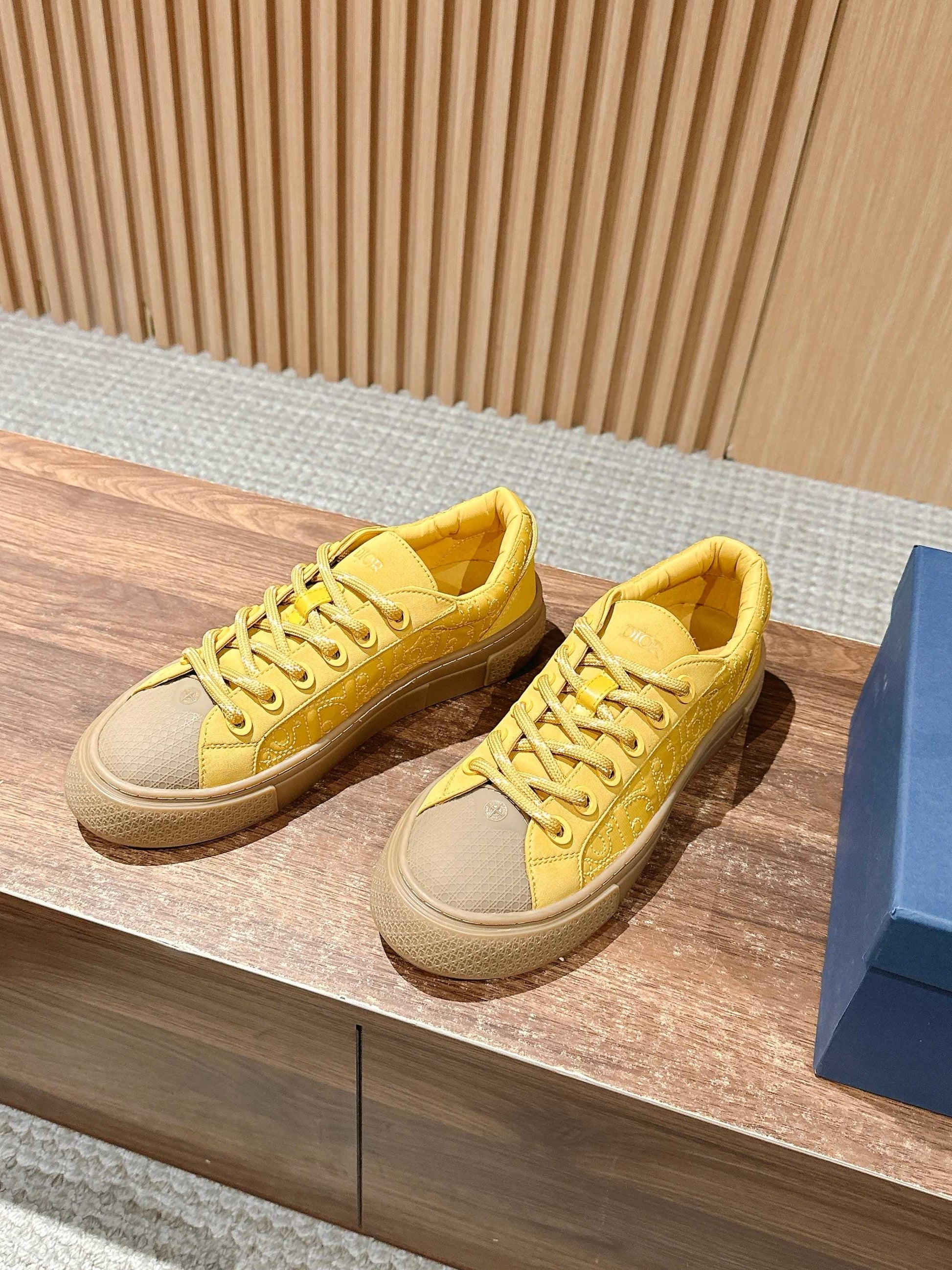 Dior x Stone Island B33# Casual Skate Sneakers, Yellow