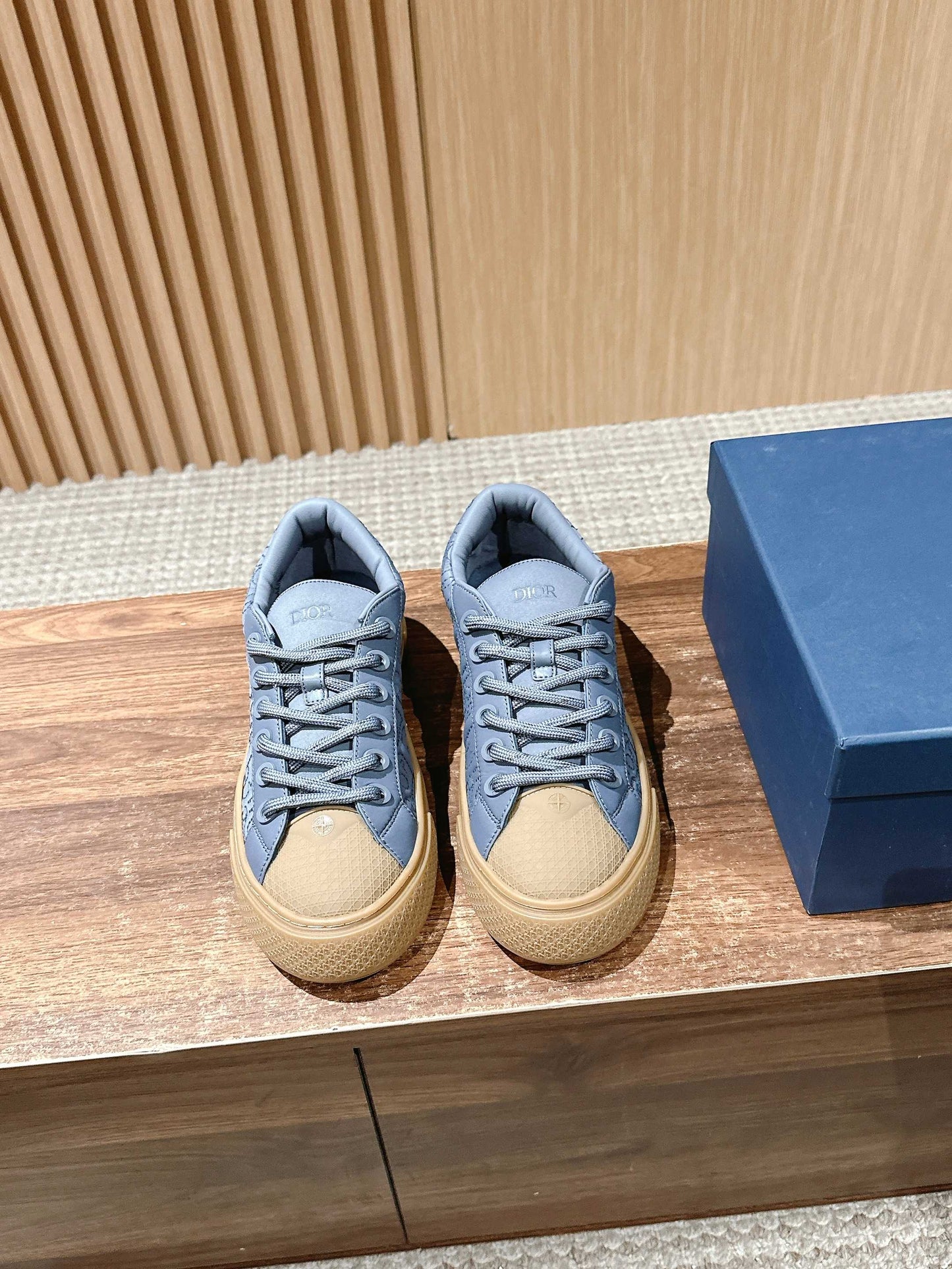 Dior x Stone Island B33# Casual Skate Sneakers, Blue