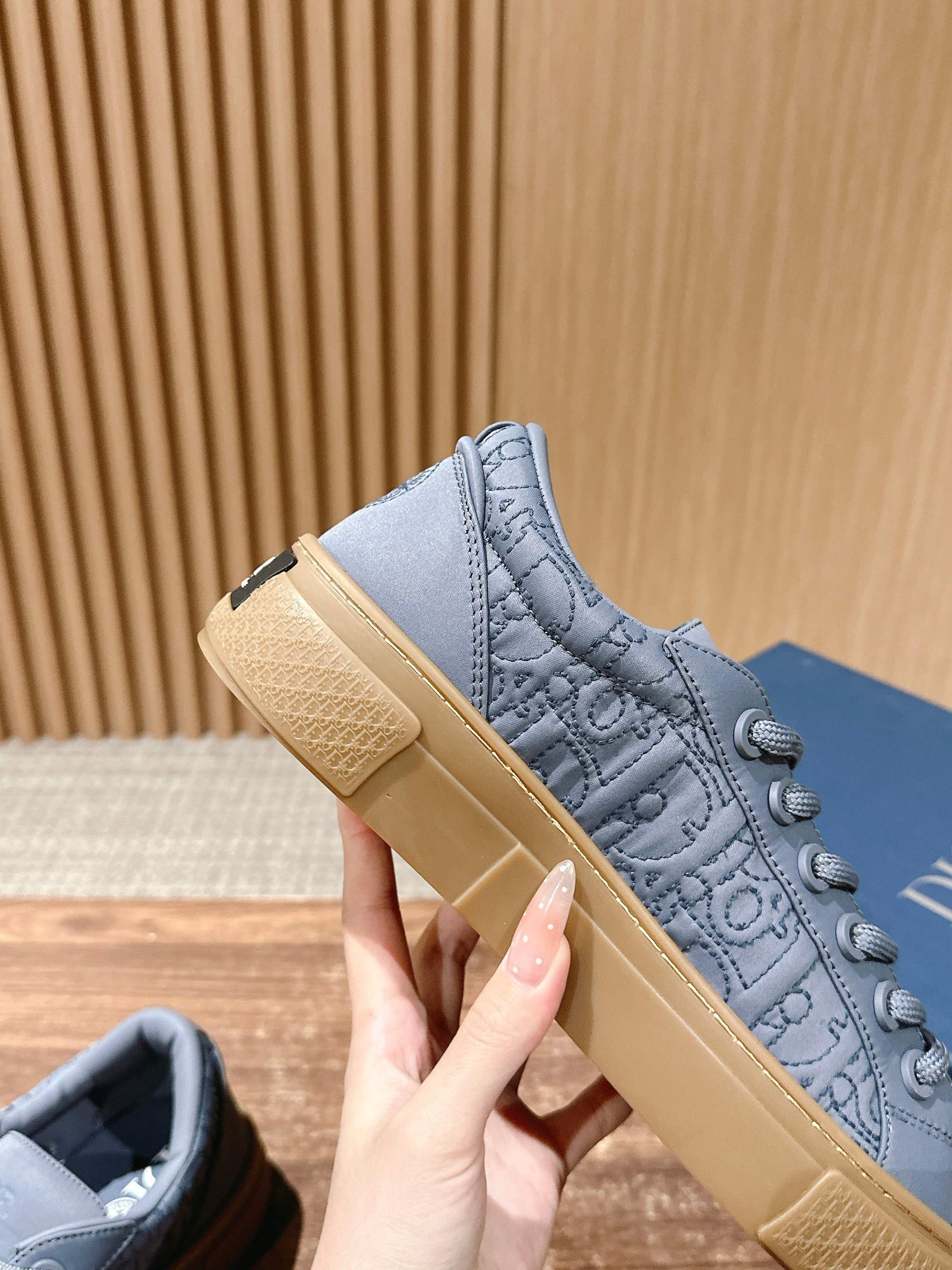 Dior x Stone Island B33# Casual Skate Sneakers, Blue