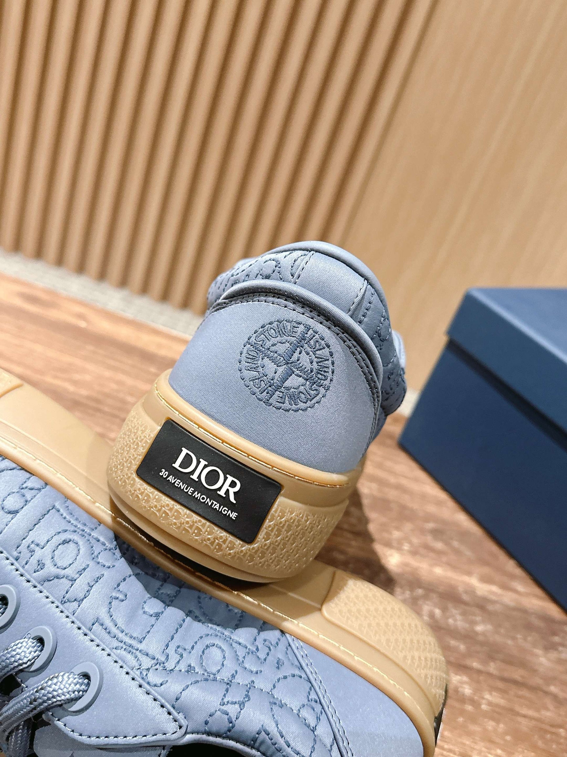 Dior x Stone Island B33# Casual Skate Sneakers, Blue