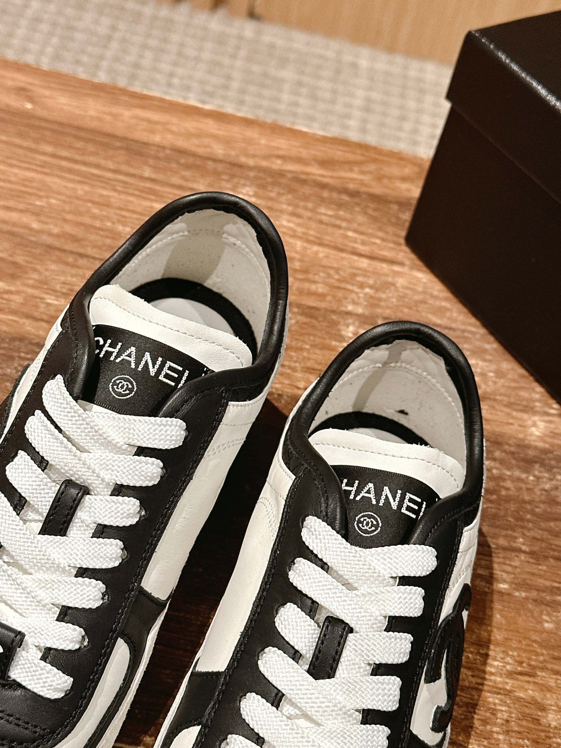 Chanel New Trainer 02