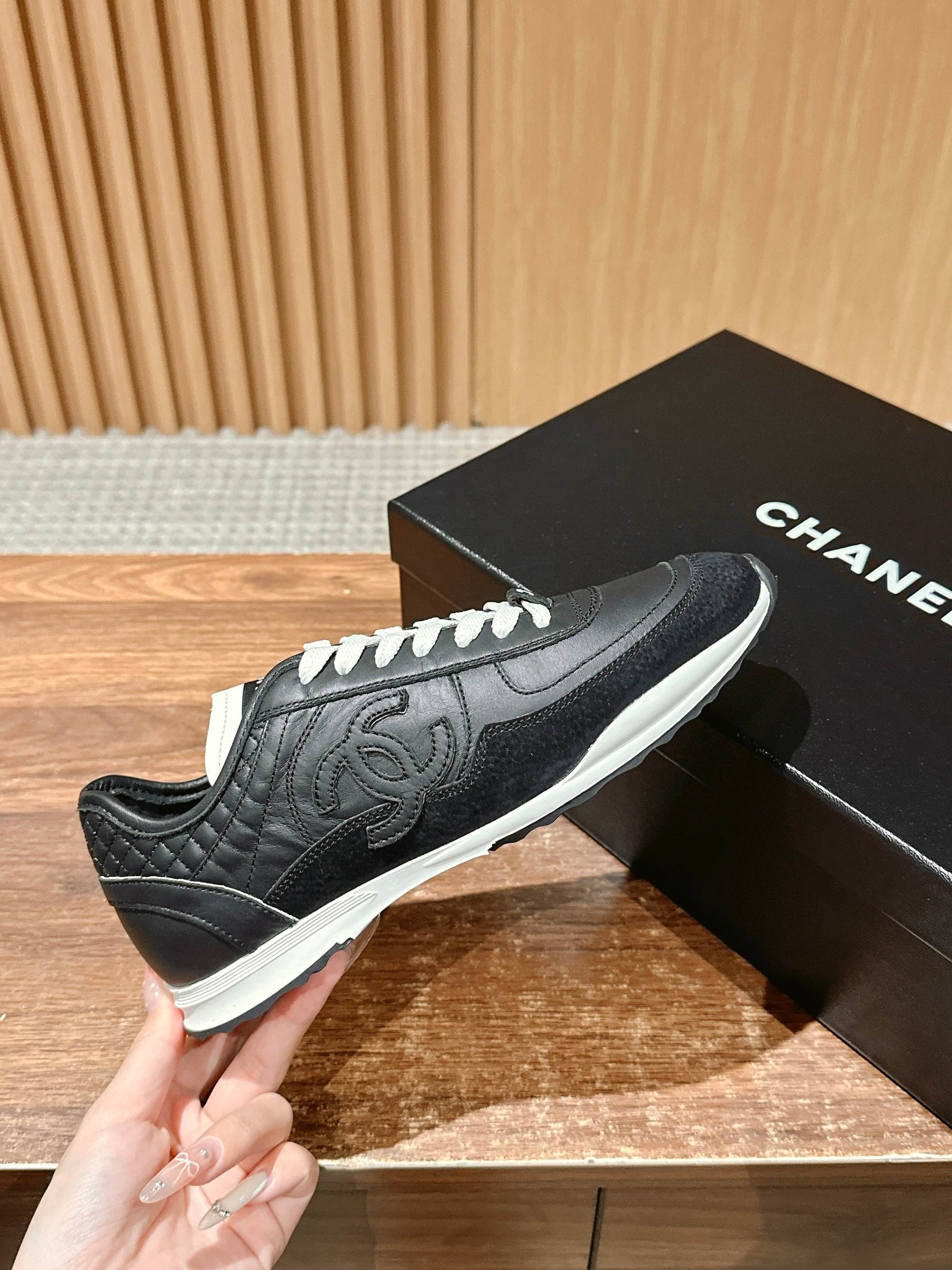 Chanel New Trainer 03